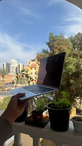 mac air 13 inch 2026 not used just only opened pcs