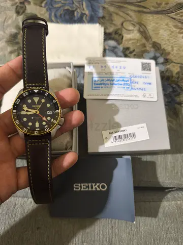 Seiko 5 Sports  Automatic GMT ROOTBEER Watch with Brown Leather Strap (With Box  Papers)