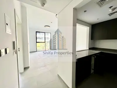 NO DEPOSIT/SPECIOUS 1BHK SEMI CLOSE KITCHEN/WITH 20 DAY'S FREE//