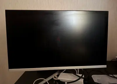24-27 inch LED Flat Panel pc in perfect Condition