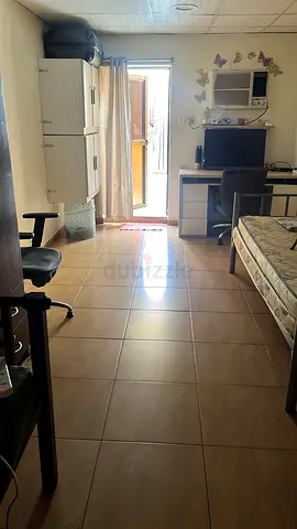 Executive bed space for Indian Girls