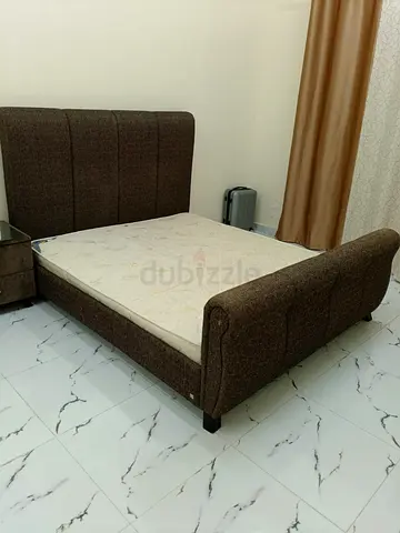 Complete king size bed