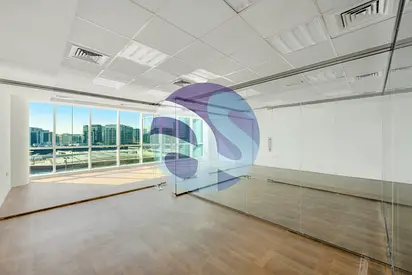 Glass Partitioned | Ready to Move | Chiller Free I Near to Metro