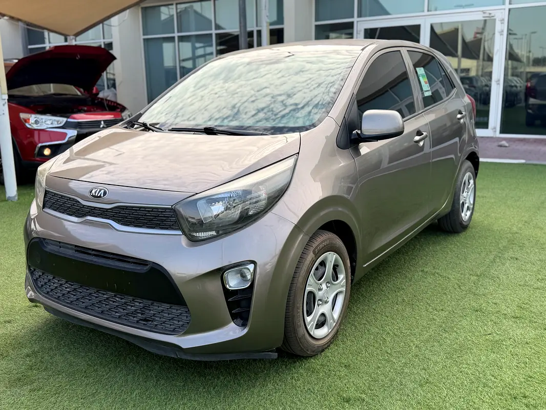 Kia Picanto 2019 — photo 1 of 13