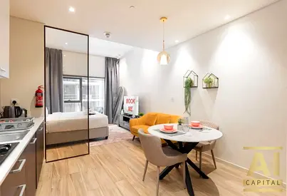 Bright Studio | Ready to Move In |Community Living