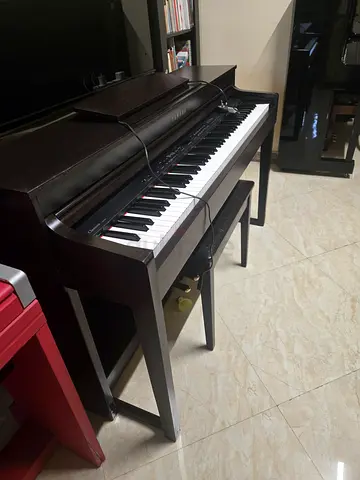 Yamaha Clavinova CLP 430 Having minor scratches. But perfect working. Cash on delivery with warranty