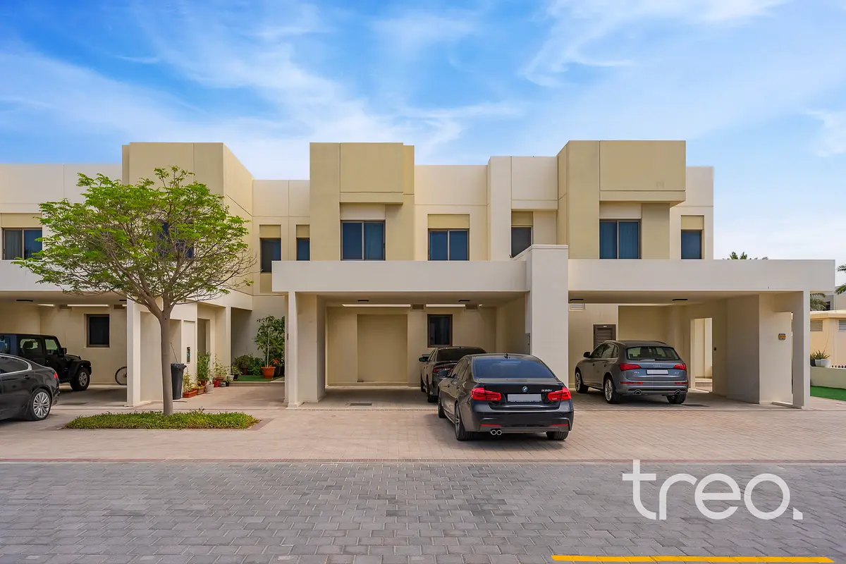 Exclusive | Type 2 | Close to entrance