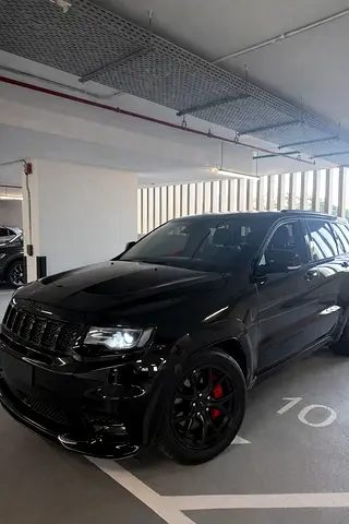 Jeep Grand Cherokee SRT - 6.4 HEMI V8