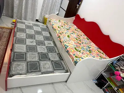 Kids bed