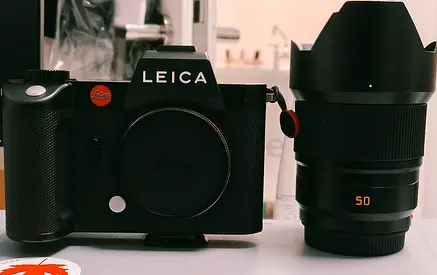 Leica SL2 with Summicron‑SL 50mm f/2 ASPH (Body + Lens) - Leica warranty until Mid 2027