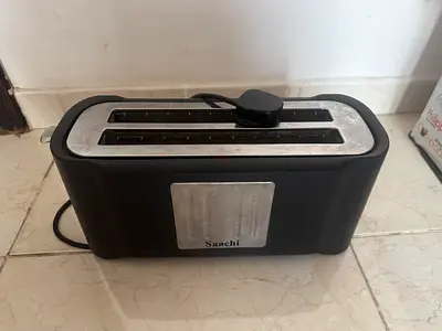 Saachi 2-Slice Electric Toaster - Black (Used)