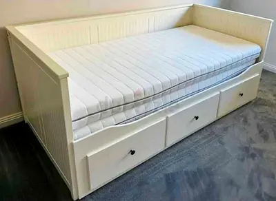 IKEA Hamnes Day bed with 3 storage drawers underneath and with 2 IKEA mattresses