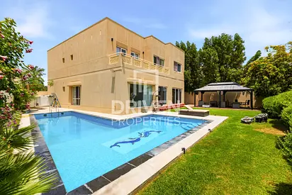 Full Lake View | Modern Upgraded | Extended