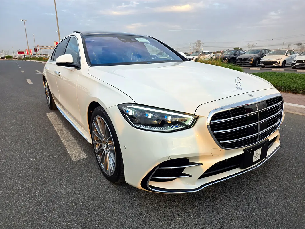 Mercedes-Benz S-Class 2021 — photo 1 of 18