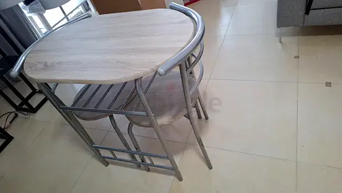 Compact 2-Tier Breakfast/Side Table with Metal Frame