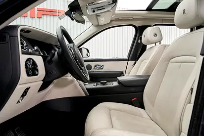 2019 ROLLS-ROYCE CULLINAN 照片 10