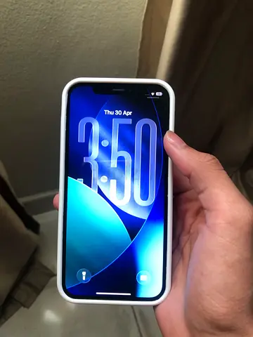 iPhone 12 black - Good condition