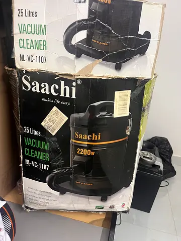 Saachi 25 liters vaccum cleaner