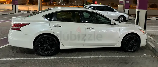 Nissan Altima SL GCC Specs for sale