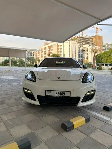 Porsche Penamera 4S 4.8L