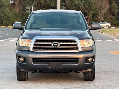 Toyota Sequoia EXR 2014 - GCC Specs - Well Maintained