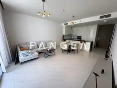 Vacant I Furnished I Lagoon View