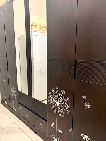 Wardrobe with mirror
