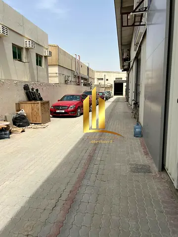 للايجار حوطه بالصجعه الصناعيه
