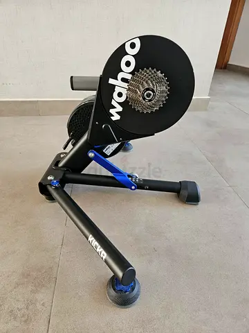 Wahoo Kickr v5 in perfect condition and Training table