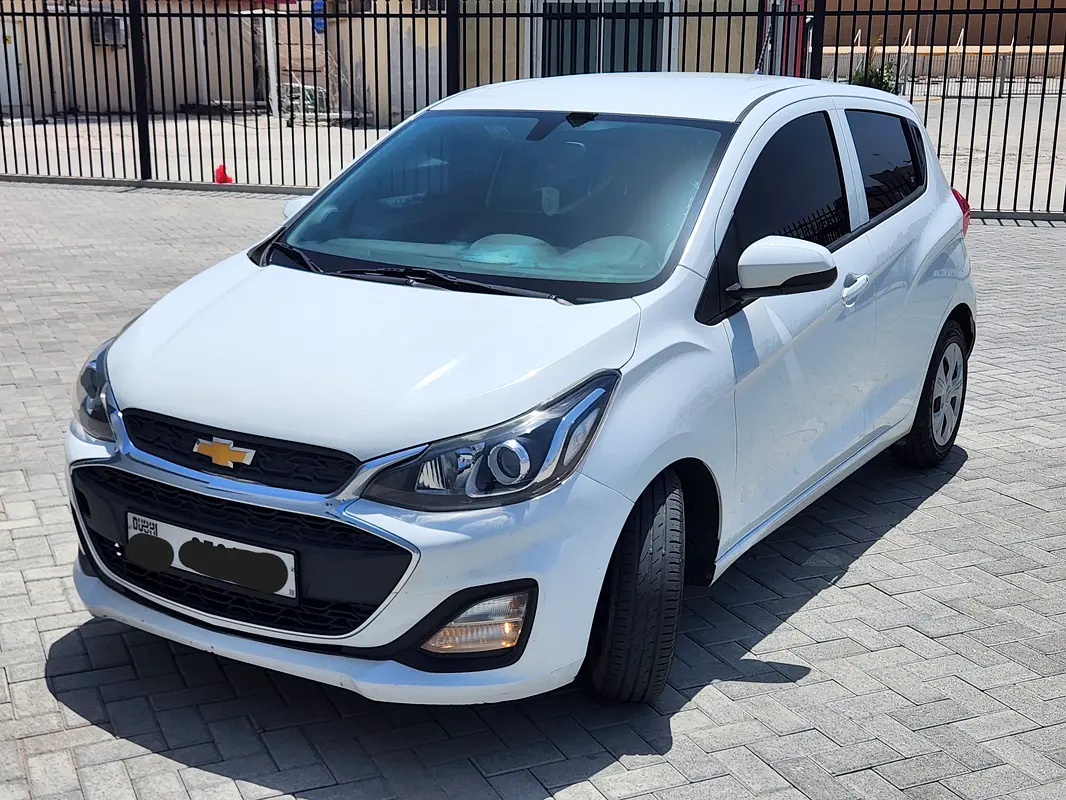 Chevrolet Spark 2019 — photo 1 of 17