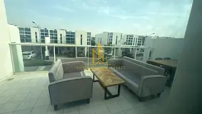 XU4BB | 4 Beds | Vacant | Genuine Deal