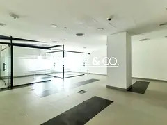 Partitioned | Open Space | Near to Metro | Vacant