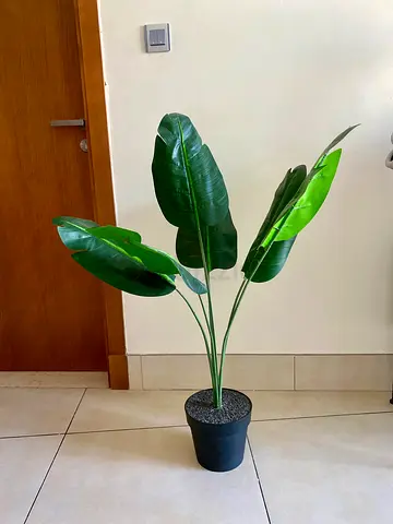 Artificial Bird of Paradise Plant in Black Pot - 5 Leaf Faux Tropical Plant