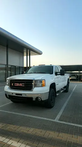 GMC Sierra 2500 HD 2009 - GCC Specs