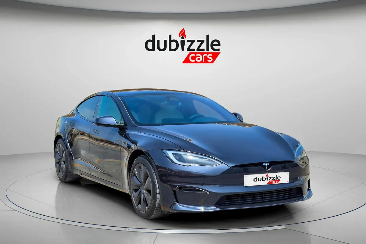 Tesla Model S 2025 — photo 1 of 13