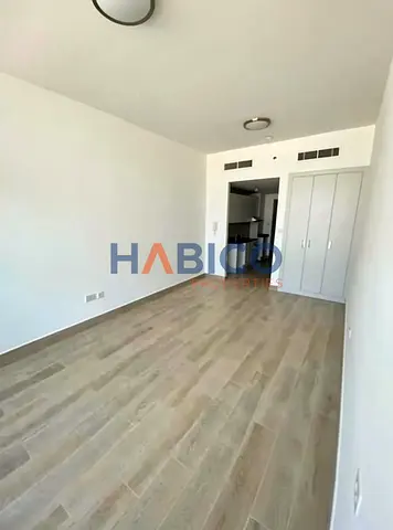 Best Priced Unit | Flexible Cheques | Ready to Move-in