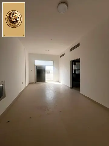 For annual rent in Ajman: Spacious 2-bedroom apartment Location: Al Muwaihat 3 - Second tenant (Exc