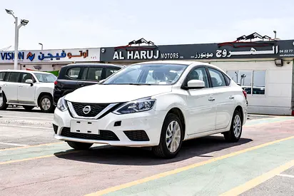New 2025 Nissan Sylphy with sunroof