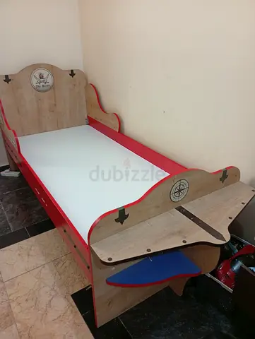 Kids Wooden Single Bed with Built-in Shelf - Pirate Theme