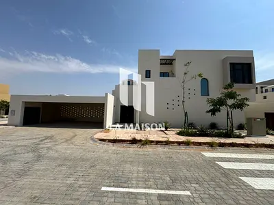 Brand New Beach Access | 3BR Villa Joud | Corner