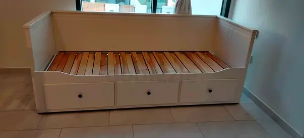 Ikea hemnes day bed with mattress 2