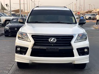 لكذس LX570 محول وكاله بلاك اديشنLexus LX 570 Sport 2014 - GCC Specs - Perfect Condition