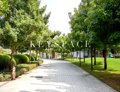 Lifestyle-Oriented Home | Moments from ZAD’s Dining & Social Hub | Resale