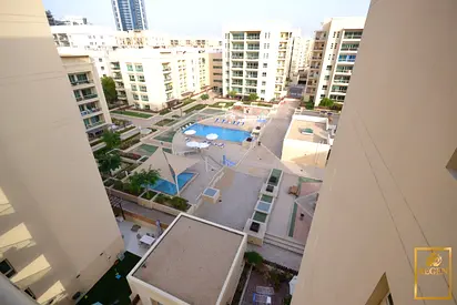 Spacious 2 Bedroom Apartment available for Rent