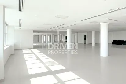 Great Location | 2 Floors | Spacious and Ready