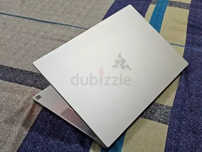 Razer Blade 15 (16gb RTX graphics) 4k OLED Touch Display  Stuido Edition Workstation + gaming Laptop