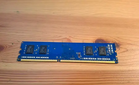 RAM Stick 2GB