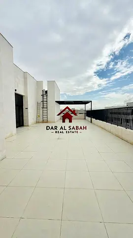 HUGE 1BR WITH 2BATHROOM WITH SHARING TERRACE