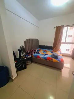 Master bedroom for rent