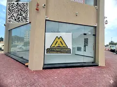 Commercial space suitable for all fields | 431 sq ft | Prime location suitable for all activities |
